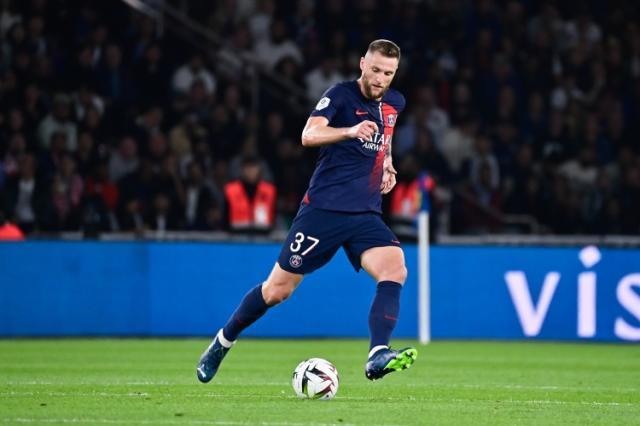 1735744942571019068.jpg 651e10bb10675.jpg